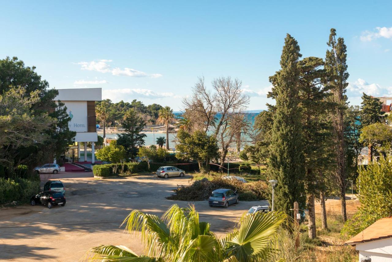 Karla Apartment